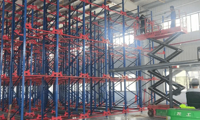 Why Radio Shuttle Racking for Chemical Storage?