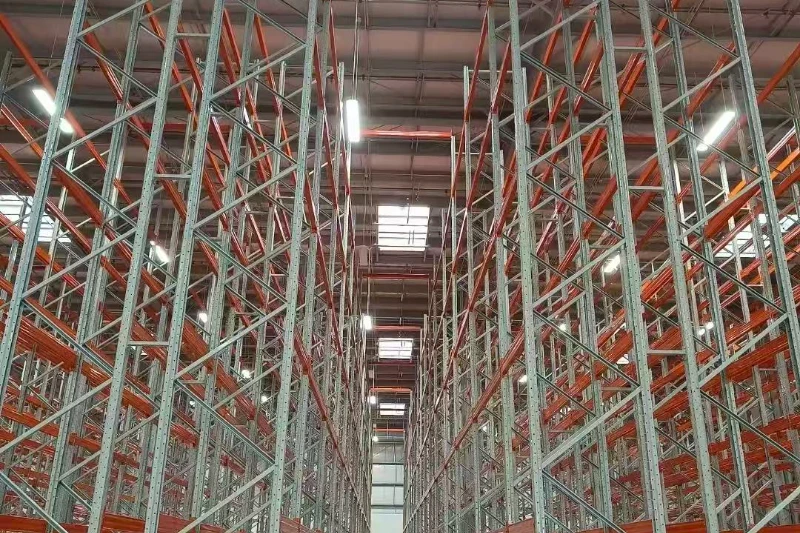 Narrow Aisle (VNA) Racking