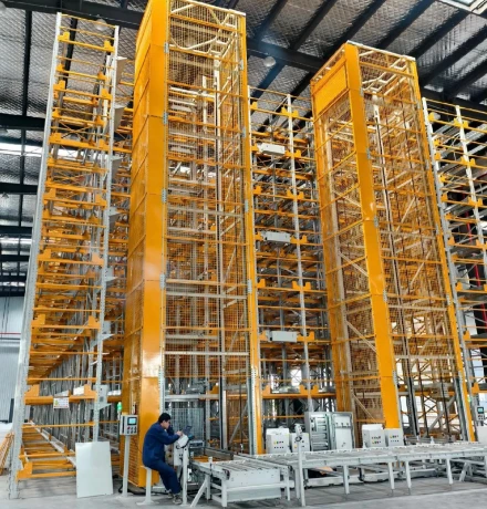 4-Way Pallet Shuttle System