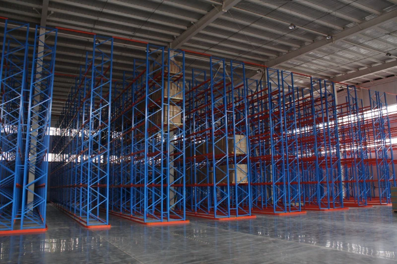 Narrow Aisle (VNA) Racking