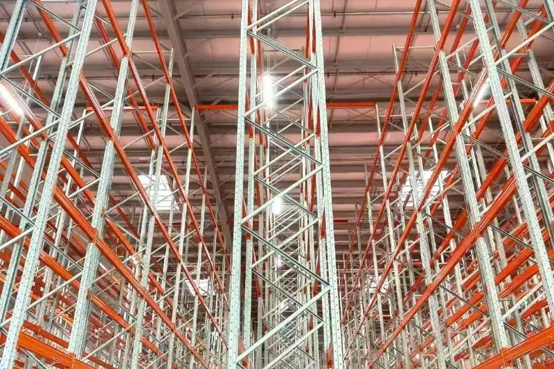 Narrow Aisle (VNA) Racking