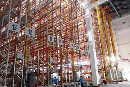Radio Shuttle Racking System for Chemical Raw Material Warehouse