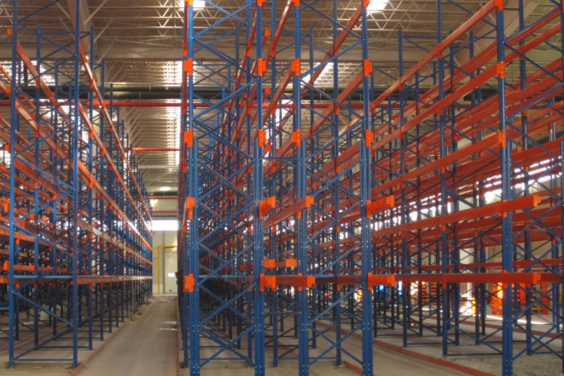 Narrow Aisle (VNA) Racking