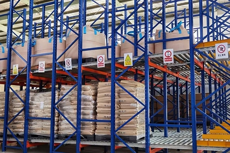 Pallet Flow Racking Systems (Gravity Flow Racking)