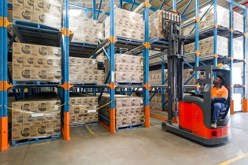 Drive-In Pallet Racking