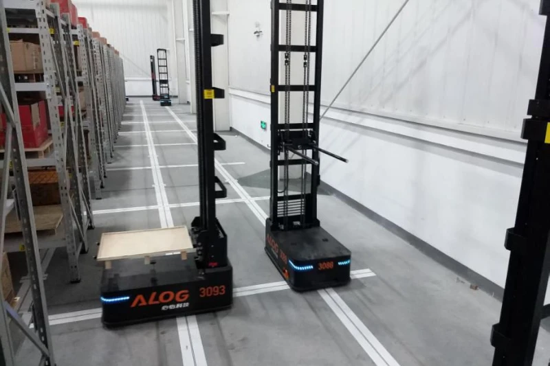 AMR (Autonomous Mobile Robots)